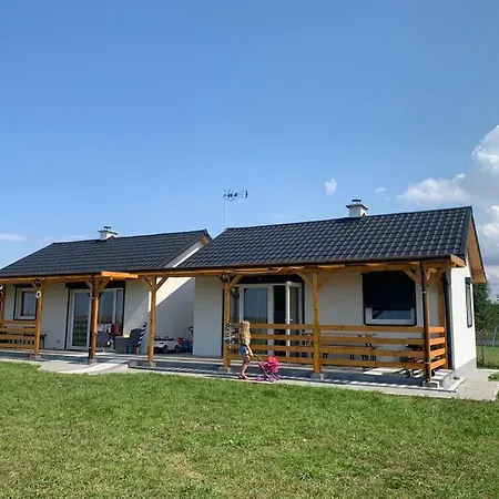 Osada Familia śmiechów Chalé